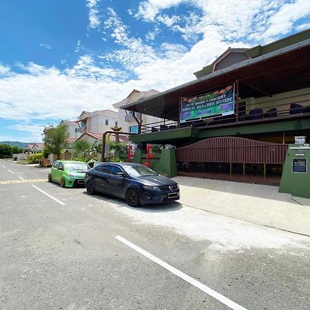 OYO 90262 Kota Kinabalu Homestay, Villa&Suite Boutique Kampong Guidan Luaran gambar