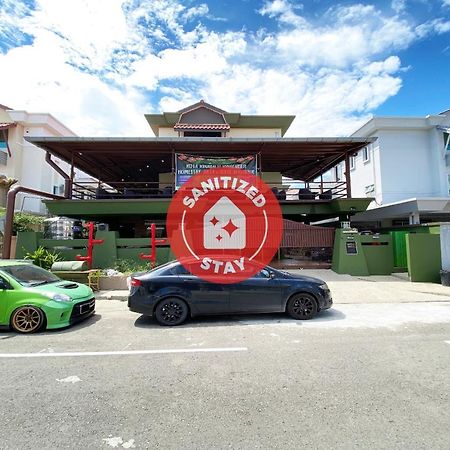 OYO 90262 Kota Kinabalu Homestay, Villa&Suite Boutique Kampong Guidan Luaran gambar