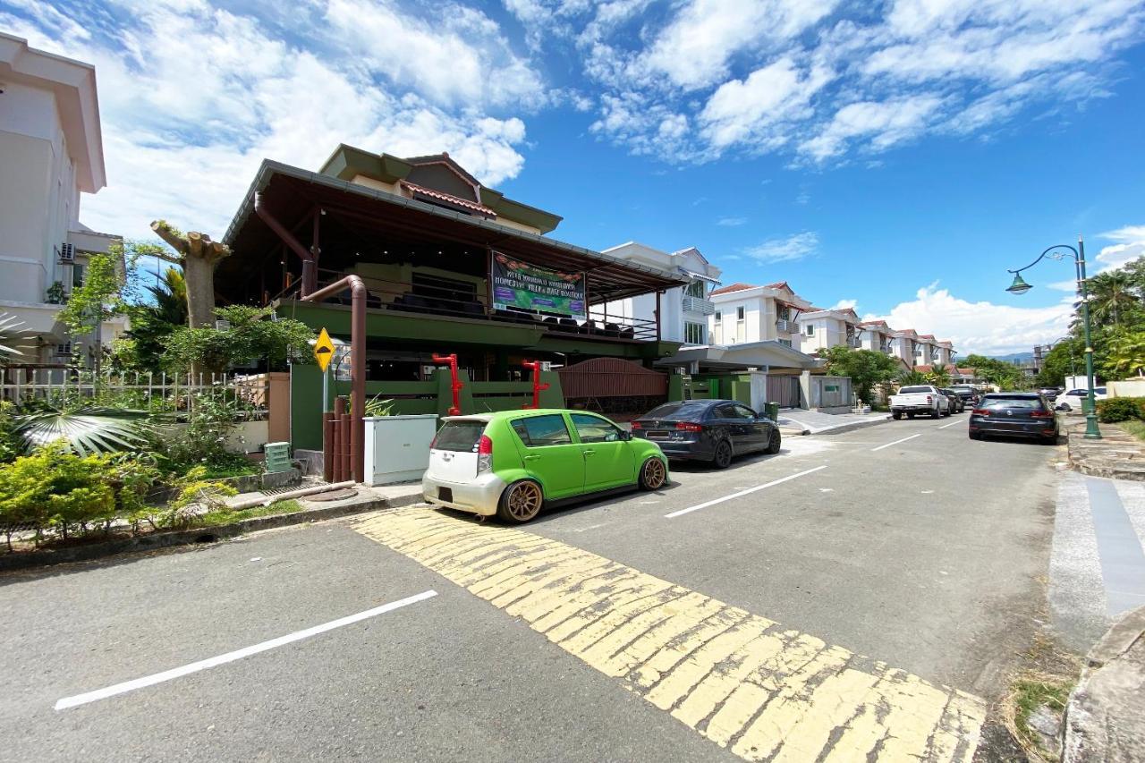 OYO 90262 Kota Kinabalu Homestay, Villa&Suite Boutique Kampong Guidan Luaran gambar